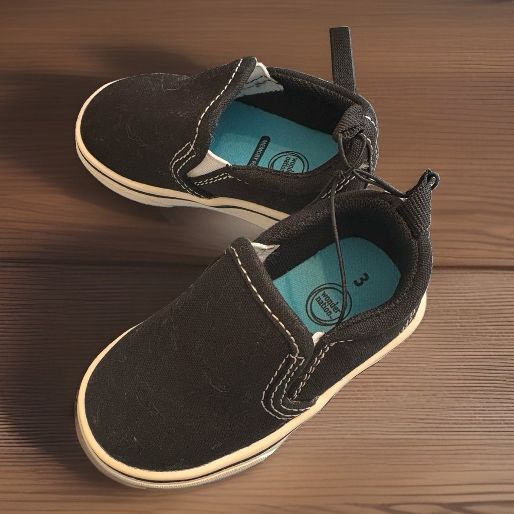 Boys Black Slide On Wonder Nation Shoes Size 3 Toddler